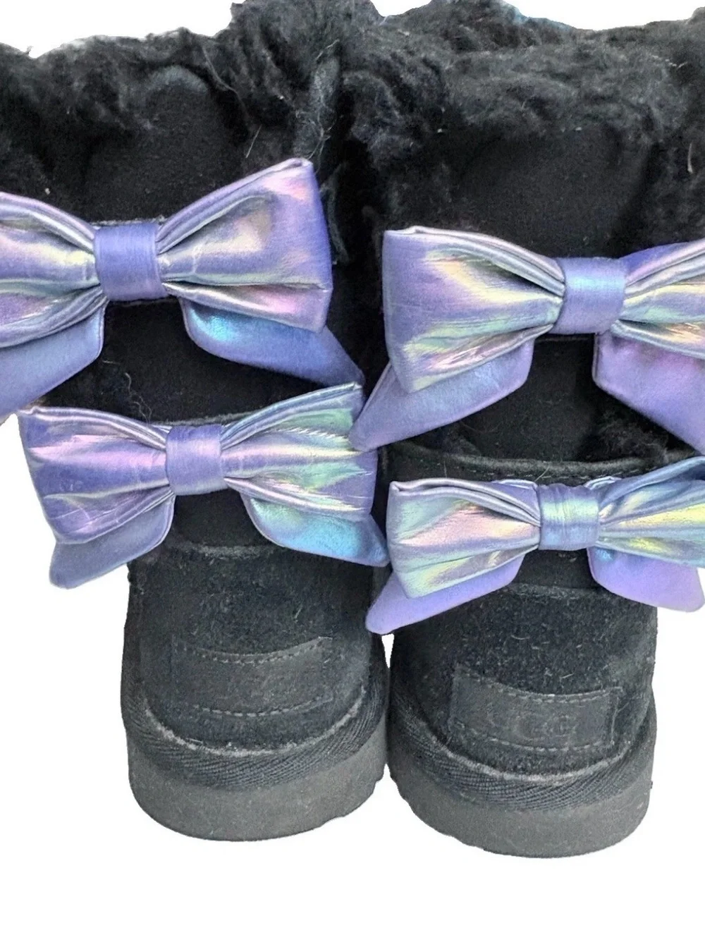 UGG Kids Bailey Bow Iridescent Boots Black Size 1 Toddler 1153634K Front Wear